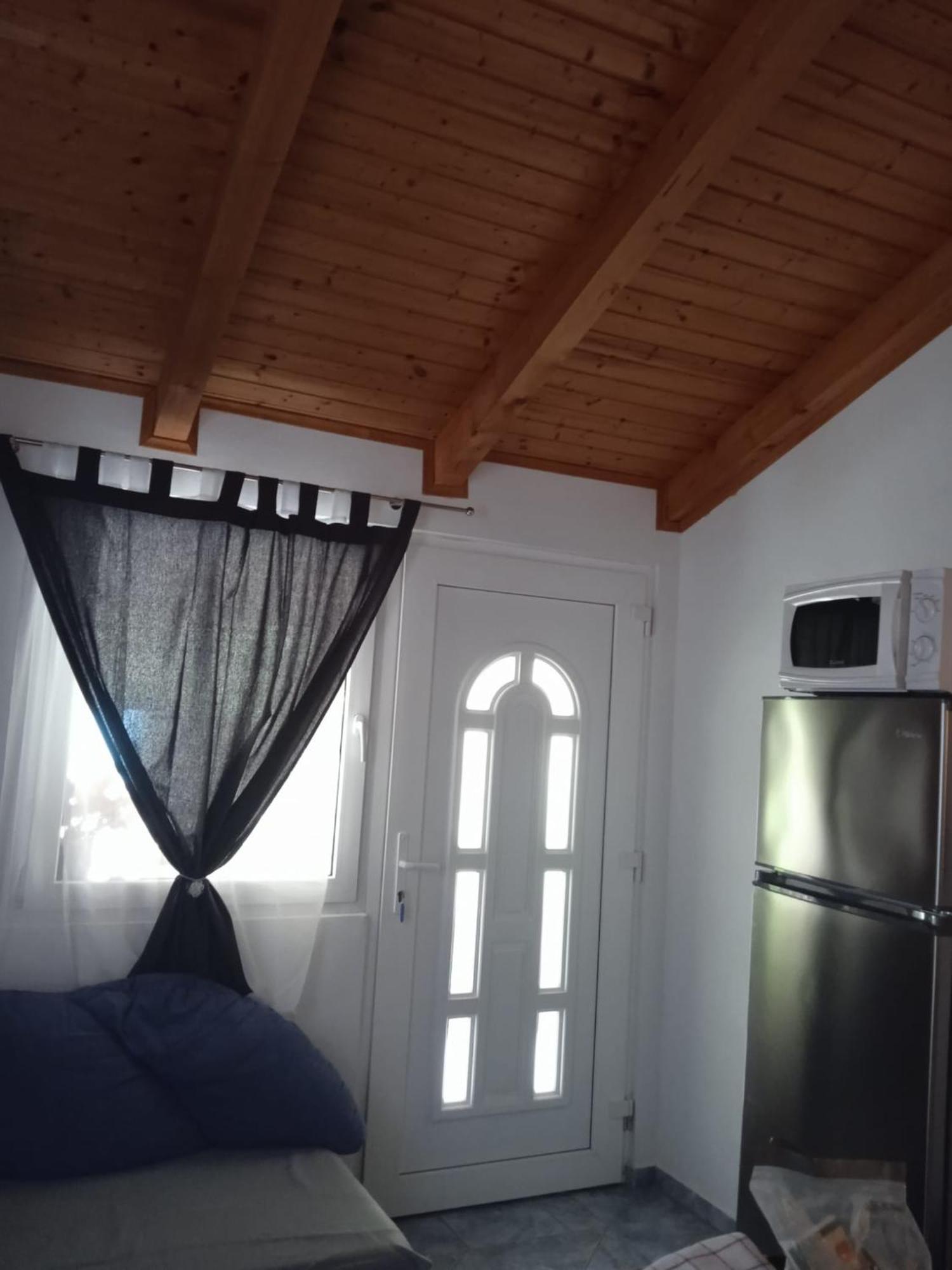 Mala Basina -Maslina Apartment Vrbanj Luaran gambar